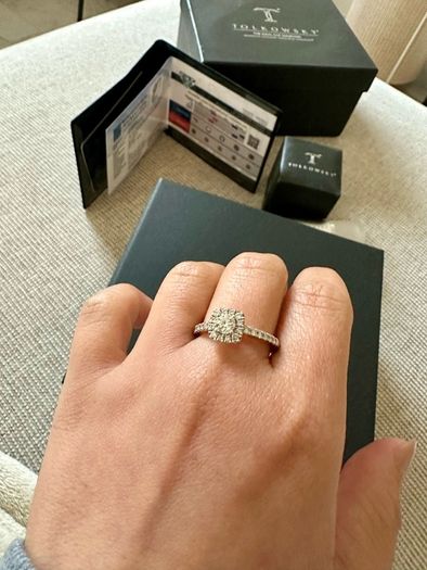 Tolkowsky 18ct White Gold Diamond Halo Ring
