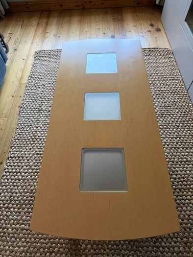 Coffee table and side table