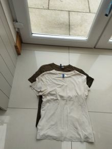 T-Shirts XS "Divided'