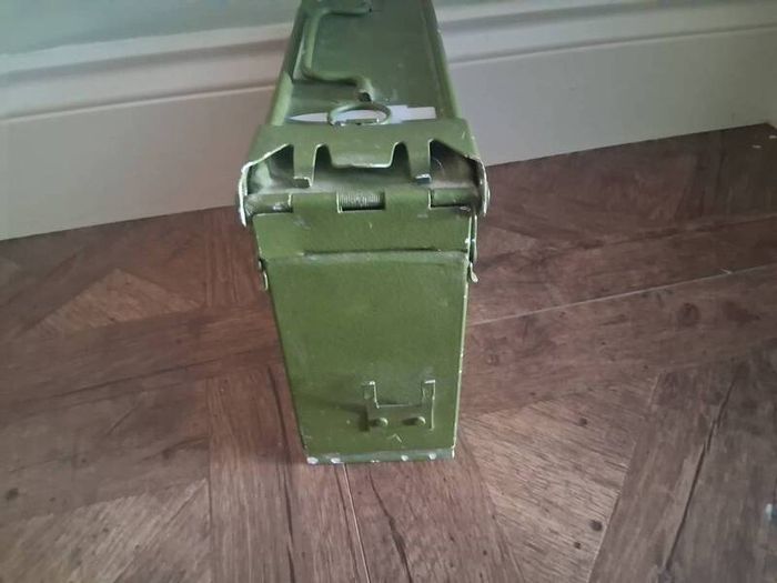 French Military surplus 7.62MM AA-52 machine gun ammo can (Free postage)