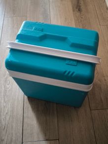 Camping Set - EDA Cooler Box + Portable Fire Pit + Gas Stove + Pot