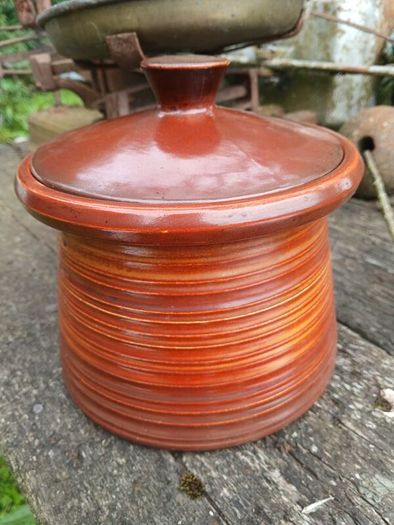 Crown Devon lidded pot