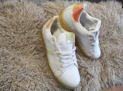 Casual Sneakers size 4-5