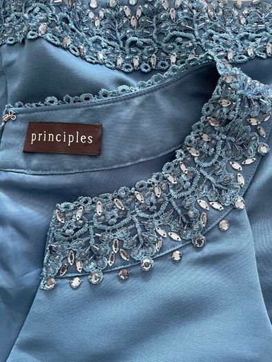 Principles Teal Beaded Sleeveless Top - Size 12
