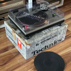 Technics SL1200 MK3DS