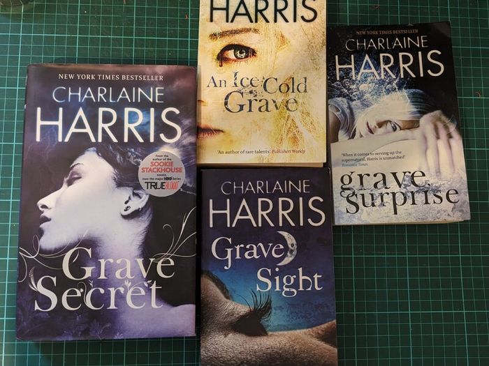 Charlaine Harris - The complete "Grave" / Harper Connelly series