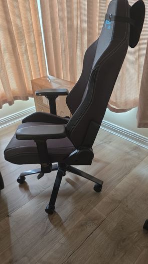 Secretlab Omega gaming chair