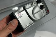 Olympus C-860L 1.3 MP Digital Camera Silver From Japan