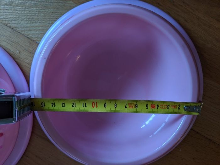 Dog bowl small size.
