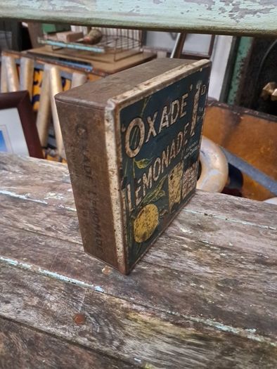Vintage Lemonade Tin