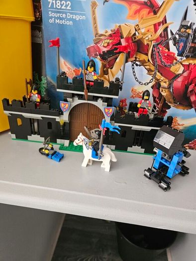 lego Knight's Stronghold 6059