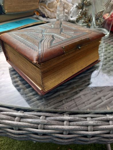 1880s album for photography, antique, D18 post 8e