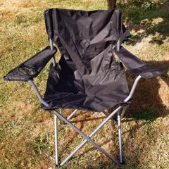 Beach or camping chair with carry bag