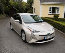 Toyota Prius Hybrid 2018