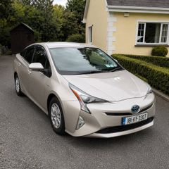 Toyota Prius Hybrid 2018