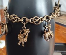Vintage 9k Gold Charm Bracelet