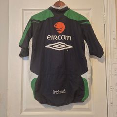 Ireland training top 2002