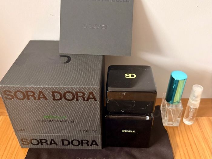 Sora Dora Greasque Extrait de Parfum (Discovery Samples)
