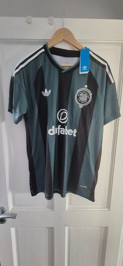Celtic Away Jersey