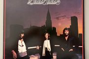 The Bee Gees - Living Eyes. 1981 UK first press with gatefold cover and inner sleeve. Absolutely and utterly mint. Peak brothers Gibb!
