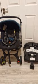 Car seat and isofix base