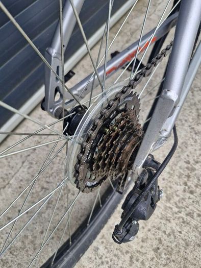 Carrera Parva Hybrid