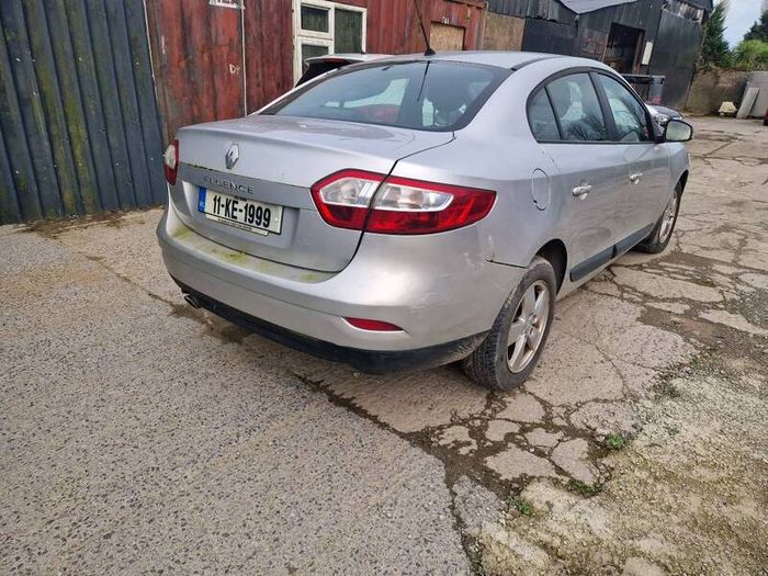 Renault fluence 2011 parts