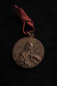 Antique Vintage Religious Medal
