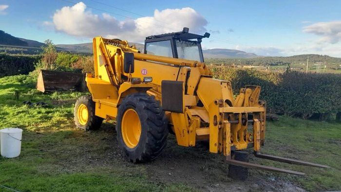 Jcb teleporter