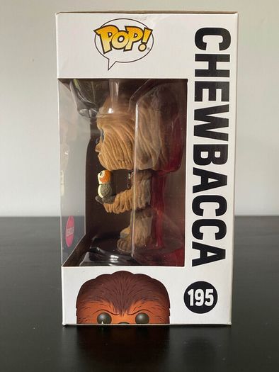 Star Wars - Chewbacca (with Porg) Funko #195