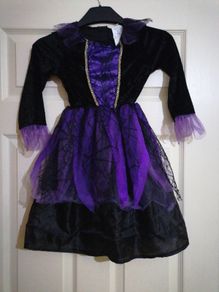 Witch cosume+ hat. 3-5yrs