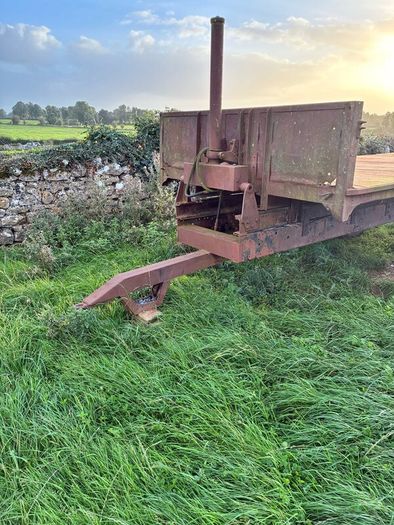 All purpose  steel tipping trailer ideal for bales