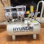Hyundai air compressor super silent - oil free Image 2