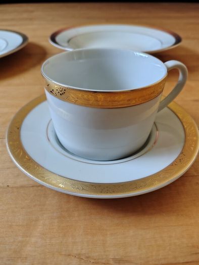 Dinner set