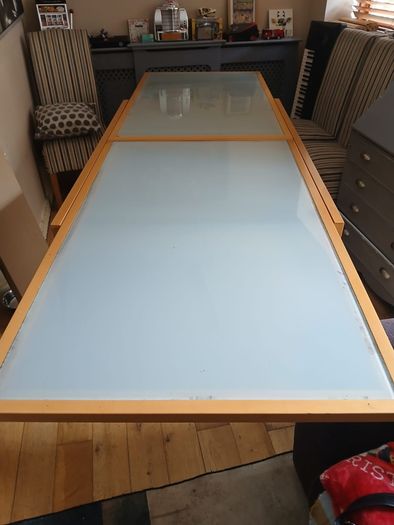 dinning table