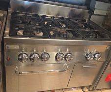 Commercial cooker