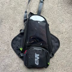 givi tank bag