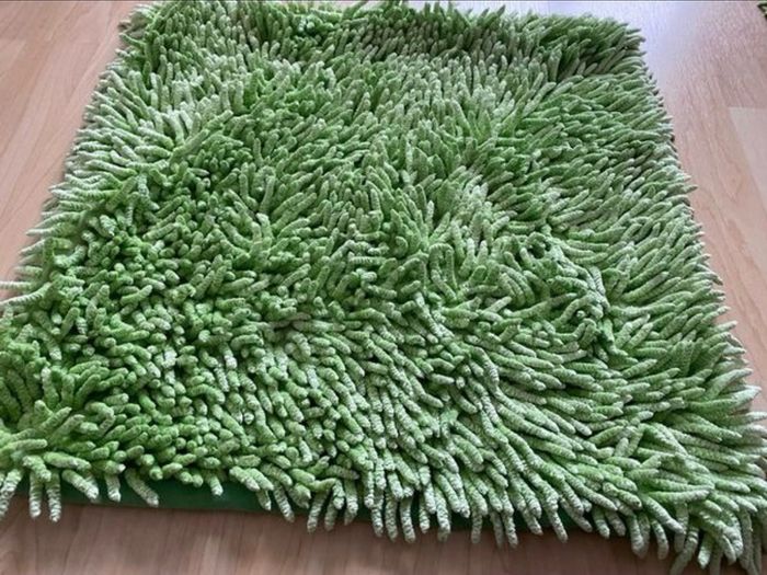 Super fluffy green pillowcase