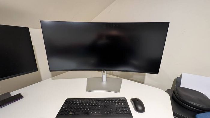 Dell UltraSharp U3824DW 38" Curved USB-C HUB Monitor - Excellent Condition