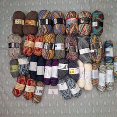 A Job Lot Of Knitting Wool No 4