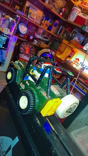 Vintage Wild Willy m38 battery operated land cruiser