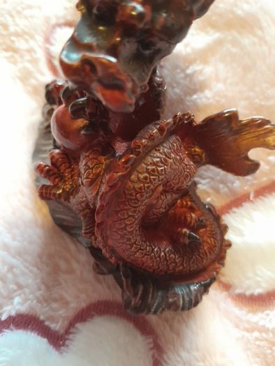 Red dragon ornament