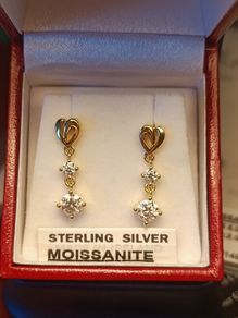 Lovely Quality Sparkling Moissanite Drops