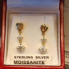 Lovely Quality Sparkling Moissanite Drops