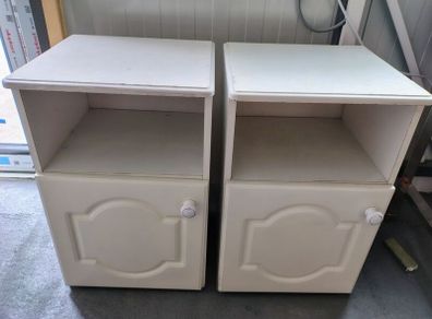 Bedside Lockers