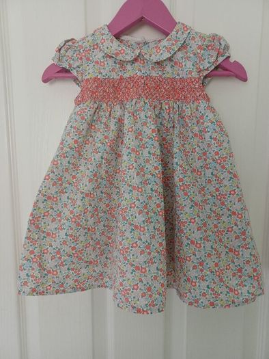 Baby Girls M&S Cotton Floral Smock Dress Age 9-12 months