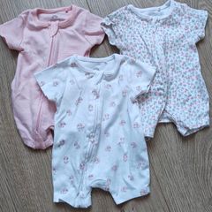 Baby clothes