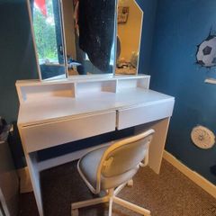 vanity unit