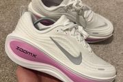 Nike Vomero Plus UK6