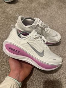 Nike Vomero Plus UK6